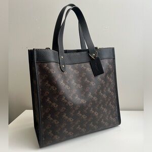 Coach Horse and Carriage Field Tote Crossbody